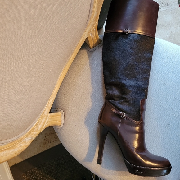 GUCCI pony and leather knee-high heeled boots - Picture 8 of 12